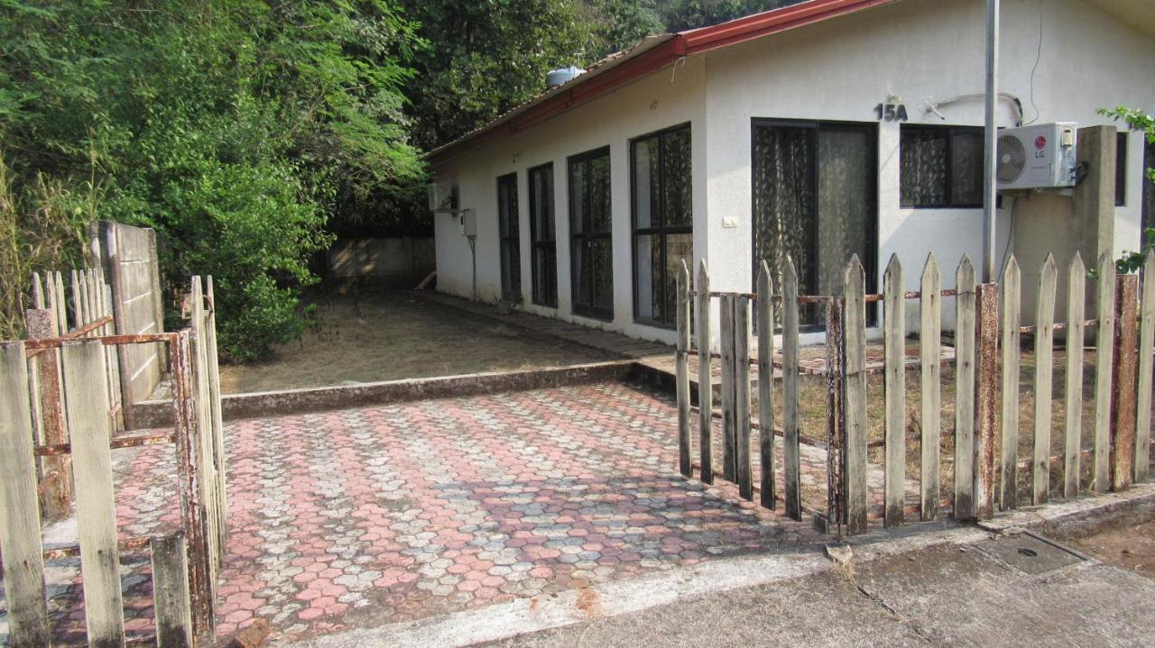 Retreat Chalets, The Nest, At Sparsh Resorts, Karjat Eksteriør bilde